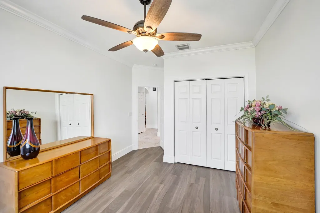 5970 SW 55th Street Davie FL 33314