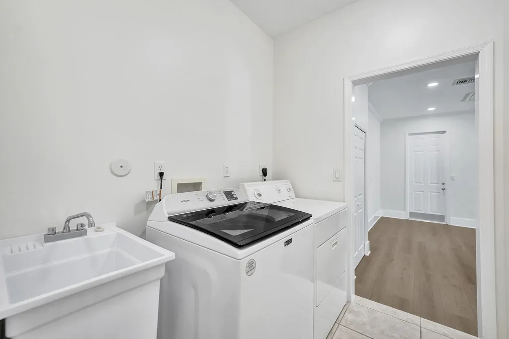 5970 SW 55th Street Davie FL 33314