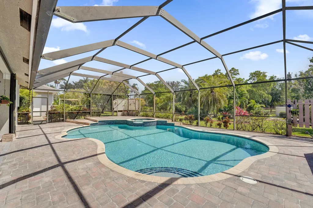 5970 SW 55th Street Davie FL 33314