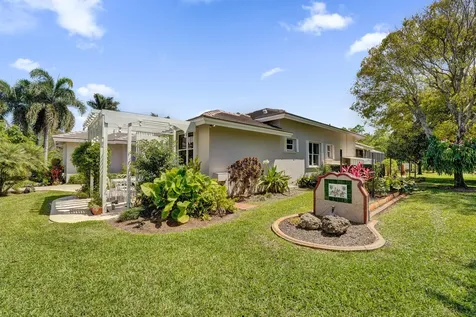 5970 SW 55th Street Davie FL 33314