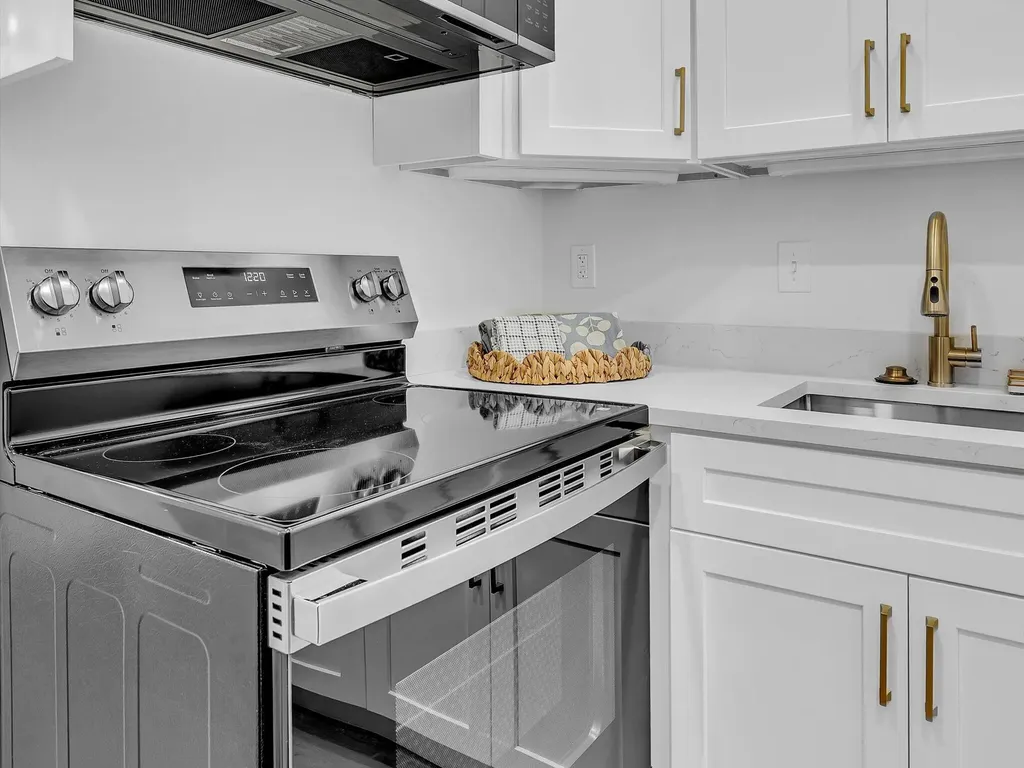 350 S Cypress Road Pompano Beach FL 33060