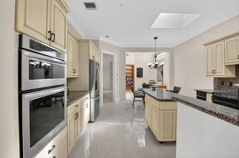 5413 Ascot Bend Boca Raton FL 33496