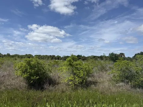 19369 NW 300th Street Okeechobee FL 34972