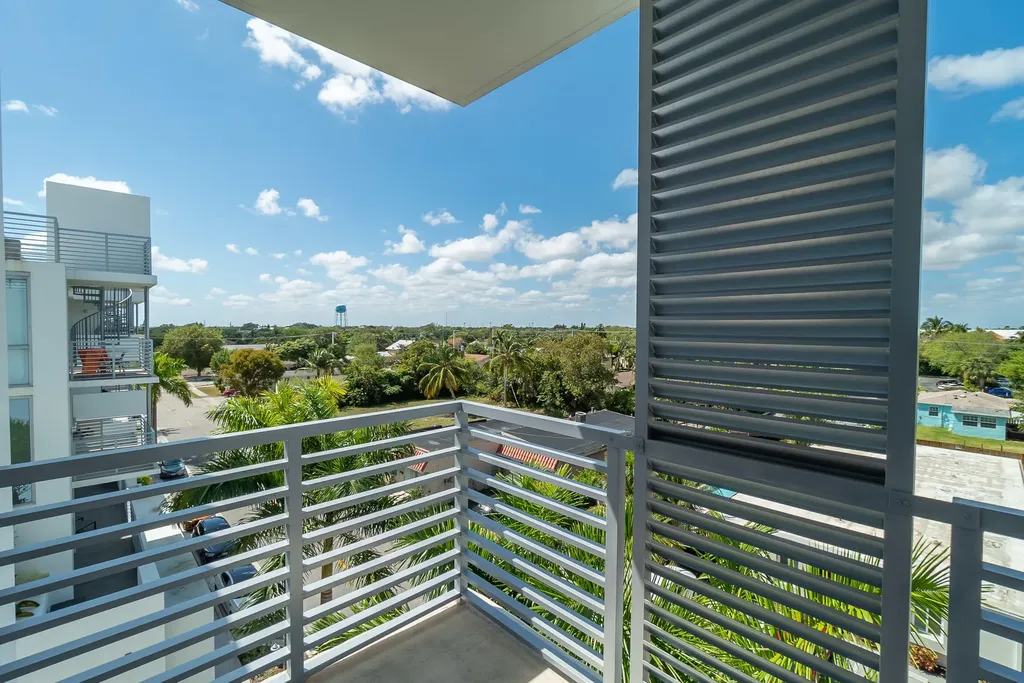 111 SE 1st Avenue Delray Beach FL 33444