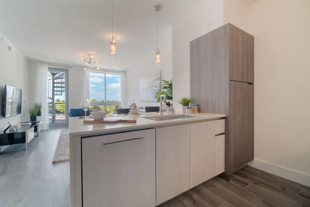 111 SE 1st Avenue Delray Beach FL 33444