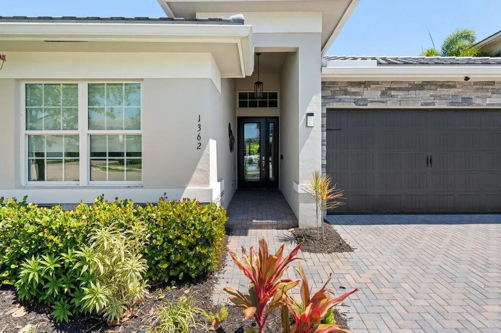 1362 Harvester Crossing Loxahatchee FL 33470