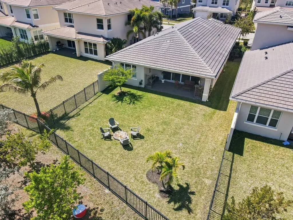 1362 Harvester Crossing Loxahatchee FL 33470