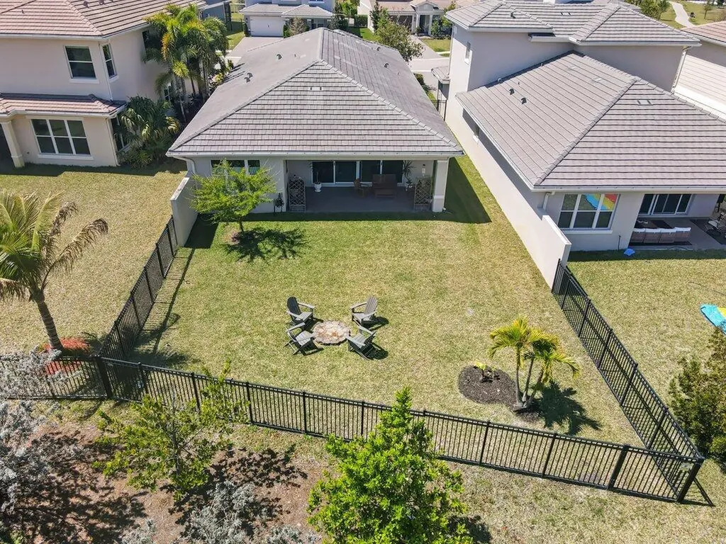 1362 Harvester Crossing Loxahatchee FL 33470