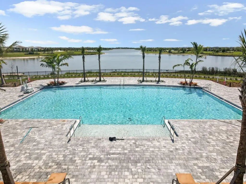 1362 Harvester Crossing Loxahatchee FL 33470