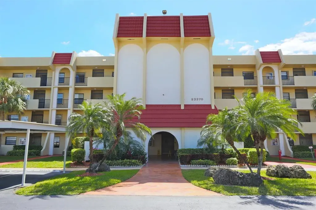23370 Carolwood Lane Boca Raton FL 33428