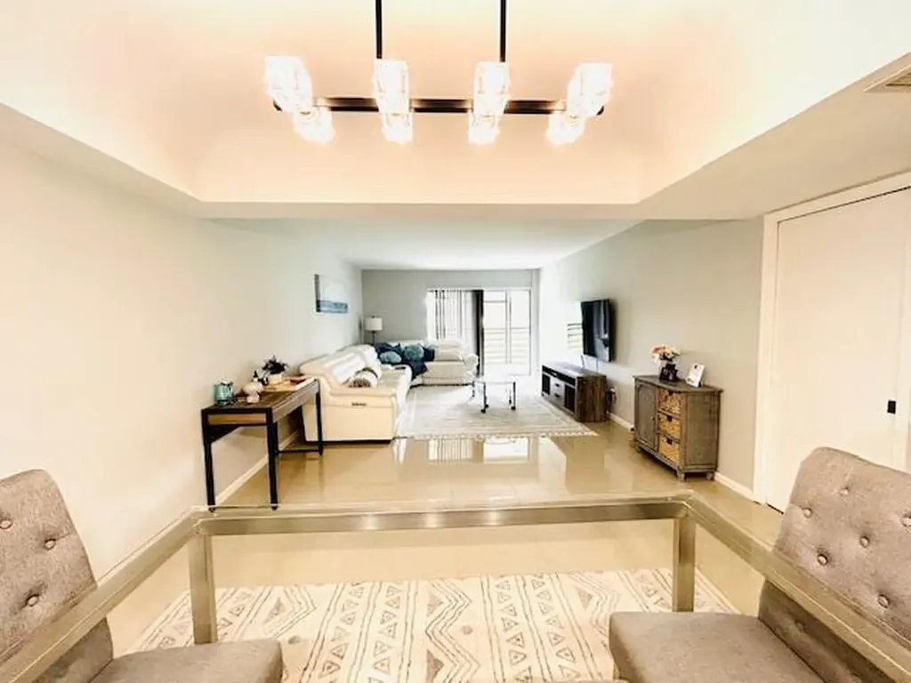 23370 Carolwood Lane Boca Raton FL 33428