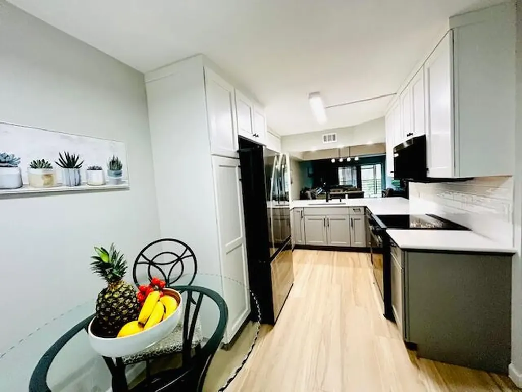 23370 Carolwood Lane Boca Raton FL 33428