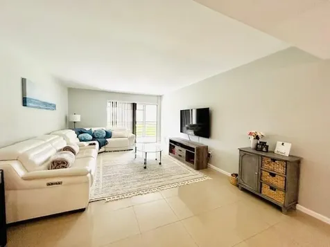23370 Carolwood Lane Boca Raton FL 33428