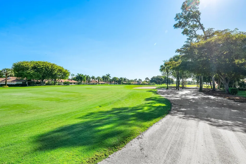 4595 Kittiwake Court Boynton Beach FL 33436