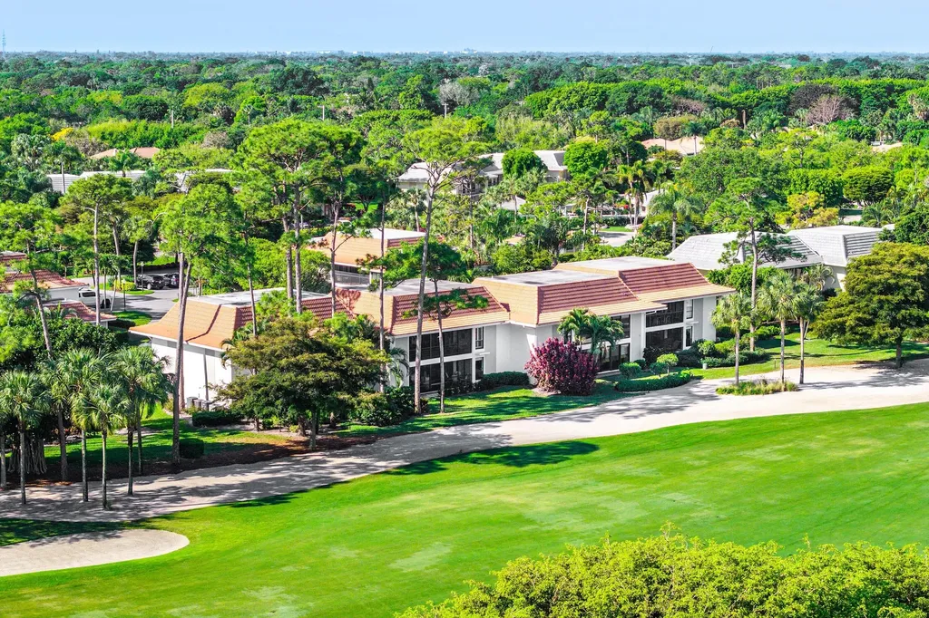 4595 Kittiwake Court Boynton Beach FL 33436