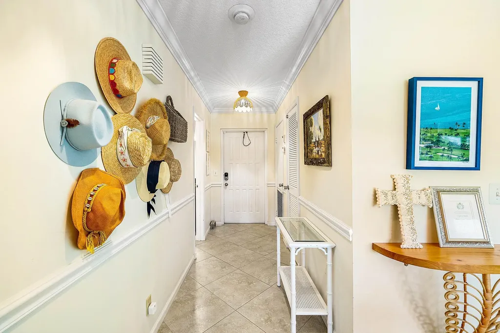 4595 Kittiwake Court Boynton Beach FL 33436