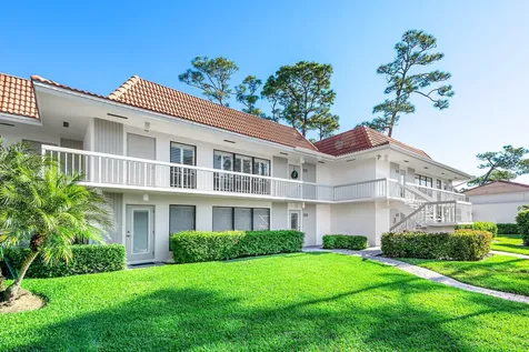 4595 Kittiwake Court Boynton Beach FL 33436