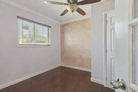 4688 NW 1st Street Plantation FL 33317