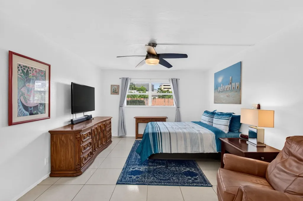 550 SW 2nd Avenue Boca Raton FL 33432