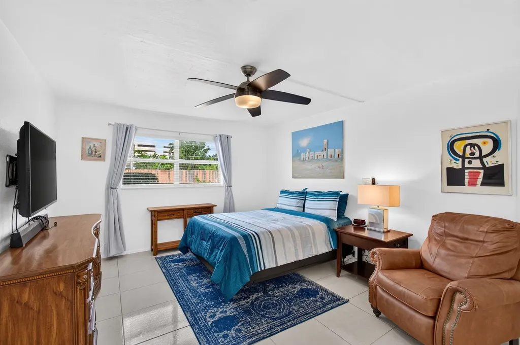 550 SW 2nd Avenue Boca Raton FL 33432