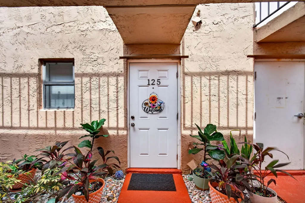 550 SW 2nd Avenue Boca Raton FL 33432