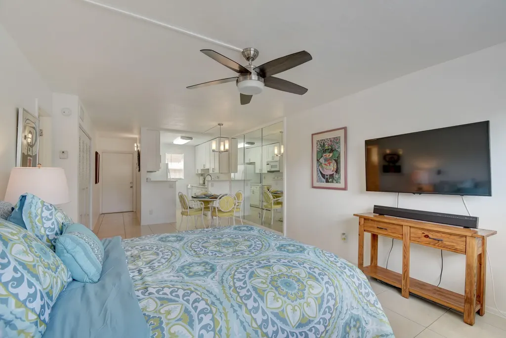 550 SW 2nd Avenue Boca Raton FL 33432