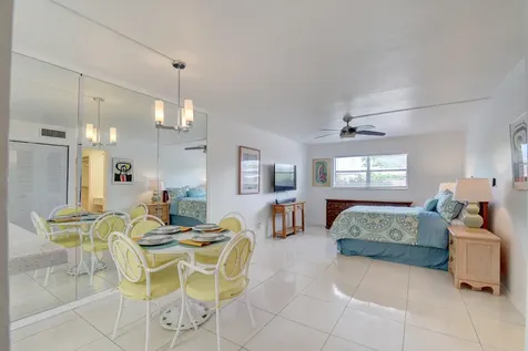 550 SW 2nd Avenue Boca Raton FL 33432
