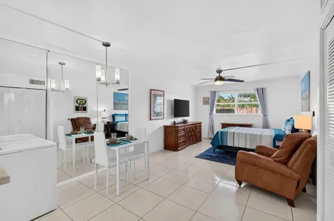 550 SW 2nd Avenue Boca Raton FL 33432