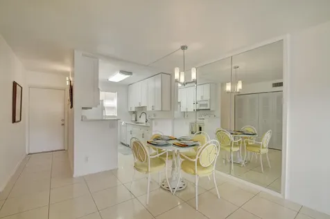 550 SW 2nd Avenue Boca Raton FL 33432
