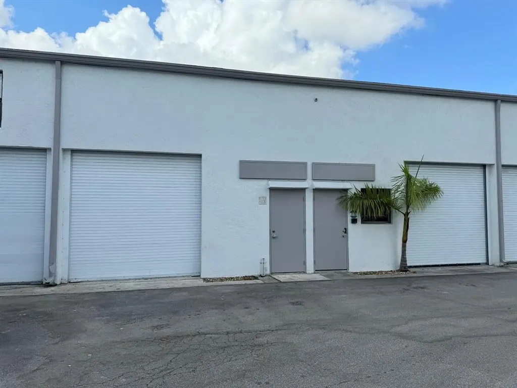 1773 Blount Road Pompano Beach FL 33069