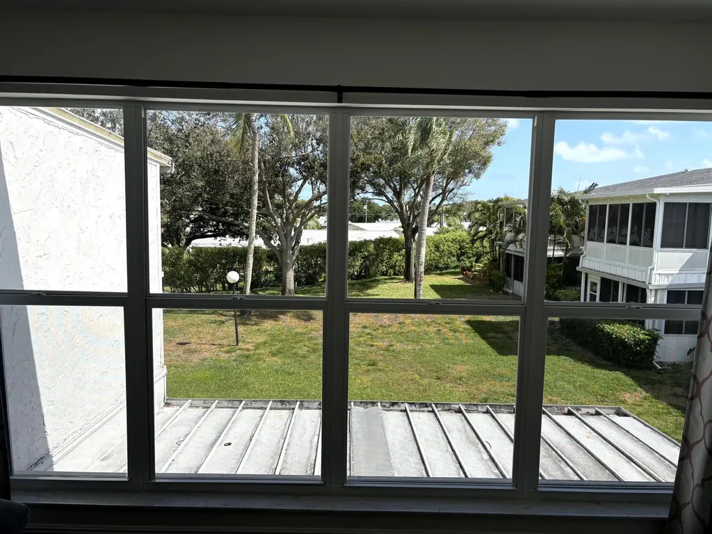 2825 SW 13th Street Delray Beach FL 33445