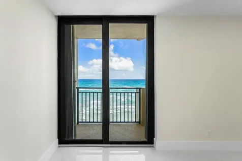 5460 N Ocean Drive Singer Island FL 33404