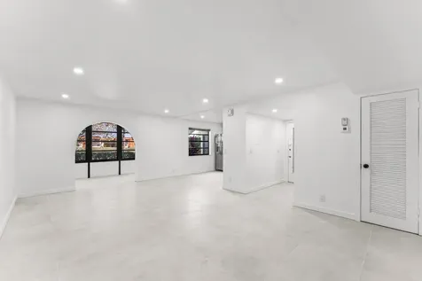 551 Piedmont L Delray Beach FL 33484