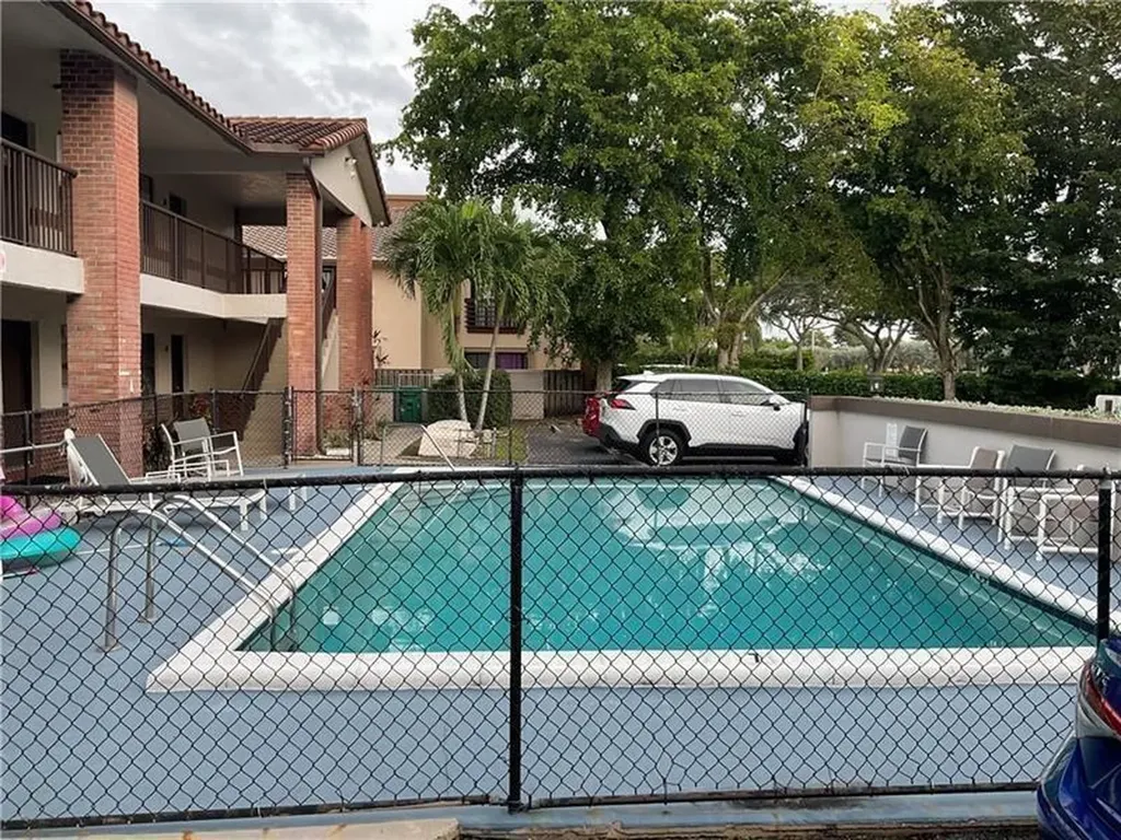 10825 Royal Palm Boulevard Coral Springs FL 33065