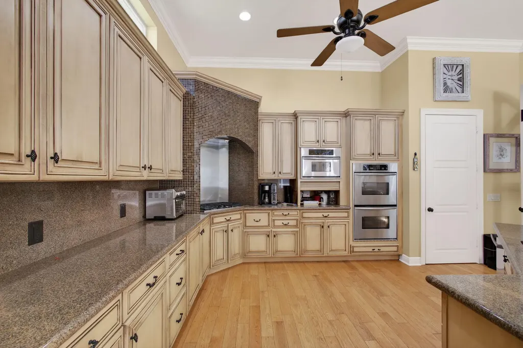 18764 SE Old Trail Drive Jupiter FL 33478