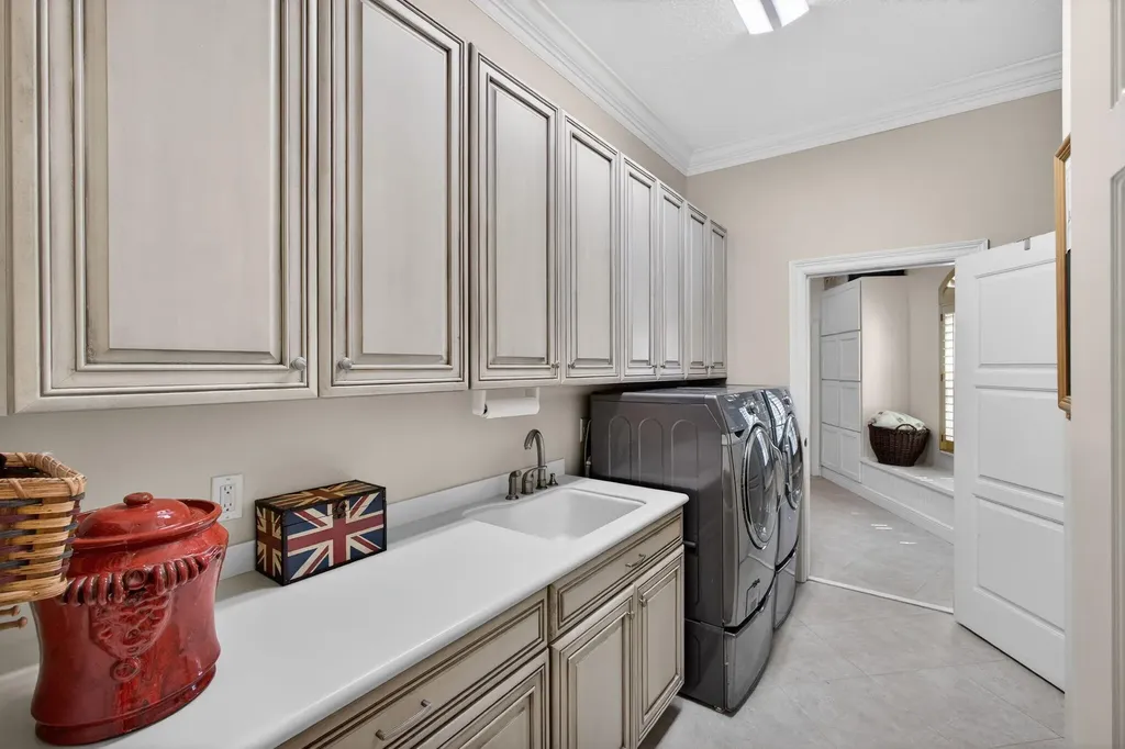 18764 SE Old Trail Drive Jupiter FL 33478