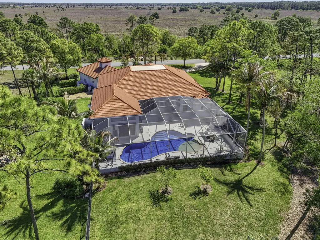 18764 SE Old Trail Drive Jupiter FL 33478
