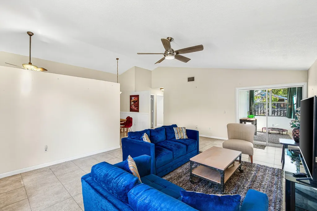 7883 Blackwood Lane Lake Worth FL 33467
