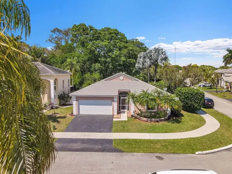 5303 NW 53rd Street Coconut Creek FL 33073