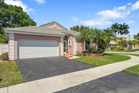 5303 NW 53rd Street Coconut Creek FL 33073