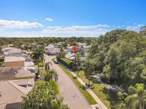 5303 NW 53rd Street Coconut Creek FL 33073