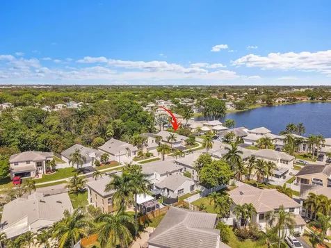 5303 NW 53rd Street Coconut Creek FL 33073