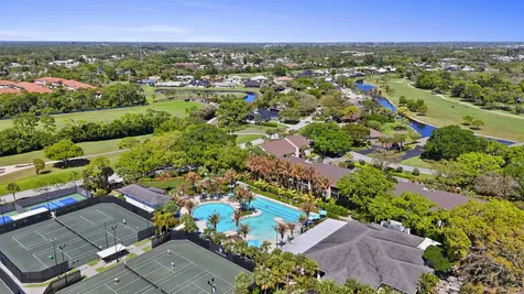 5172 SE Club Way Stuart FL 34997