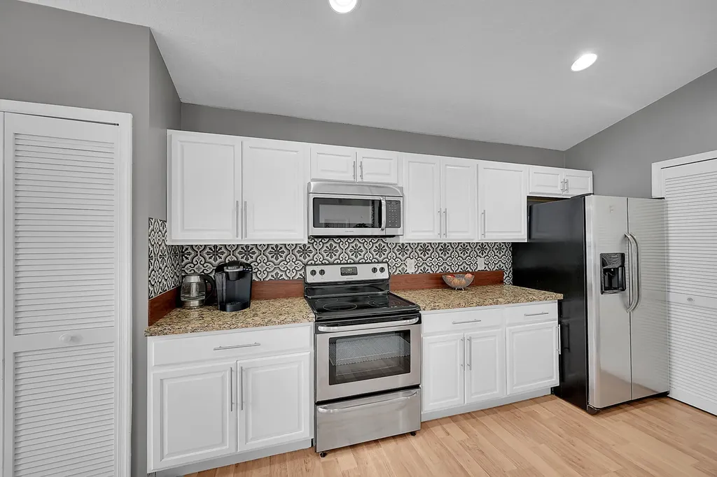 2649 Fairway Cove Court Wellington FL 33414