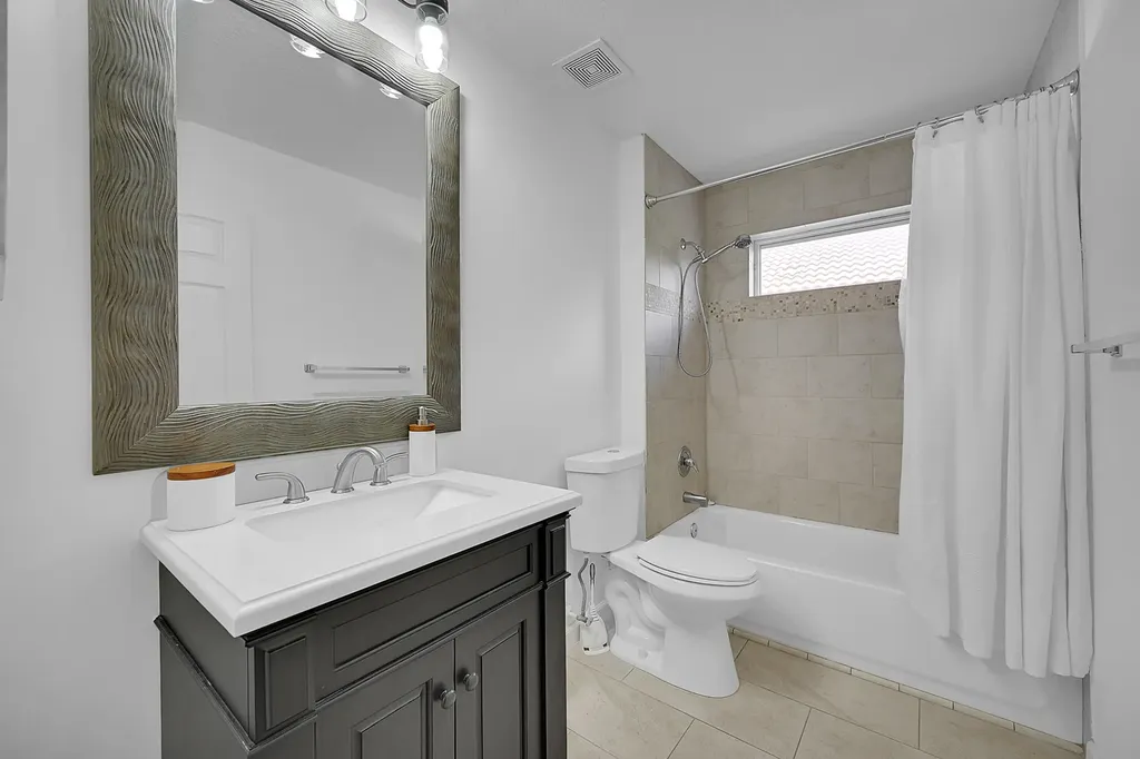 2649 Fairway Cove Court Wellington FL 33414