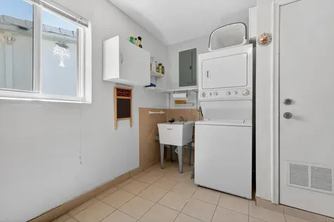 1601 SW 18th Street SW Boynton Beach FL 33426