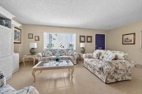 1601 SW 18th Street SW Boynton Beach FL 33426