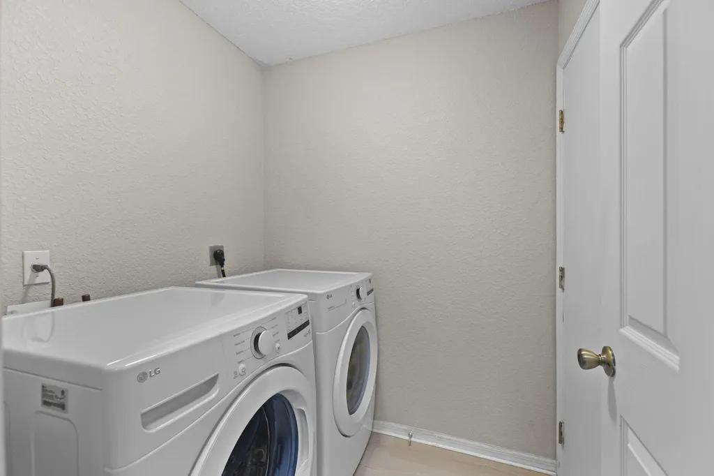 861 SE Cavern Avenue Port St Lucie FL 34983
