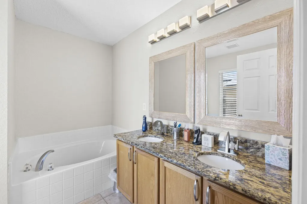 861 SE Cavern Avenue Port St Lucie FL 34983