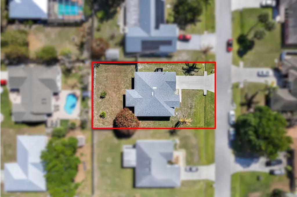 861 SE Cavern Avenue Port St Lucie FL 34983